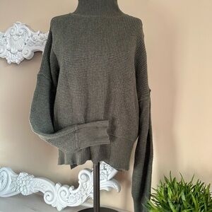 Cyrus Olive Green Turtleneck Sweater Size M